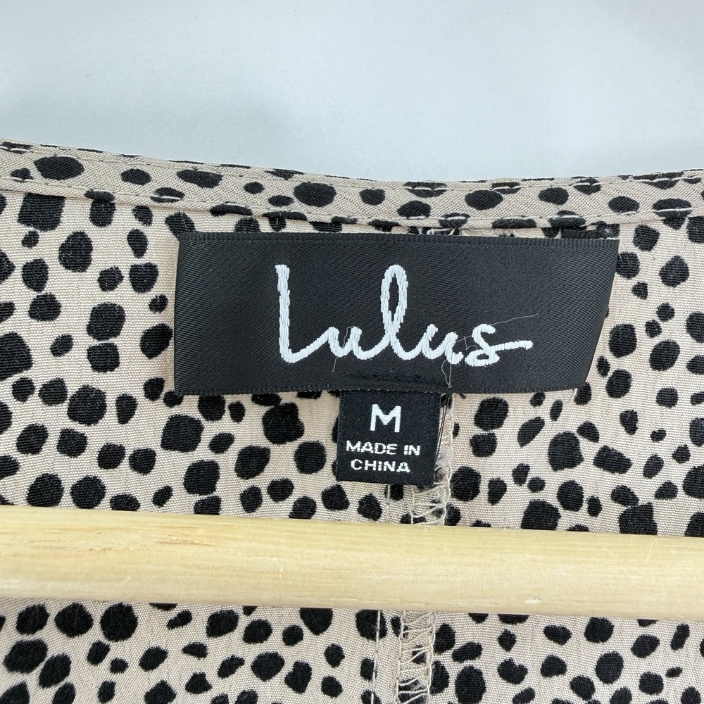 Lulu's Sweet Spot Taupe Cheetah Print Long Sleeve Button-Up Top Sz M Preppy - Picture 5 of 11